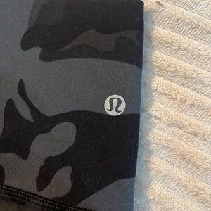 Lululemon Black Camouflage Leggings